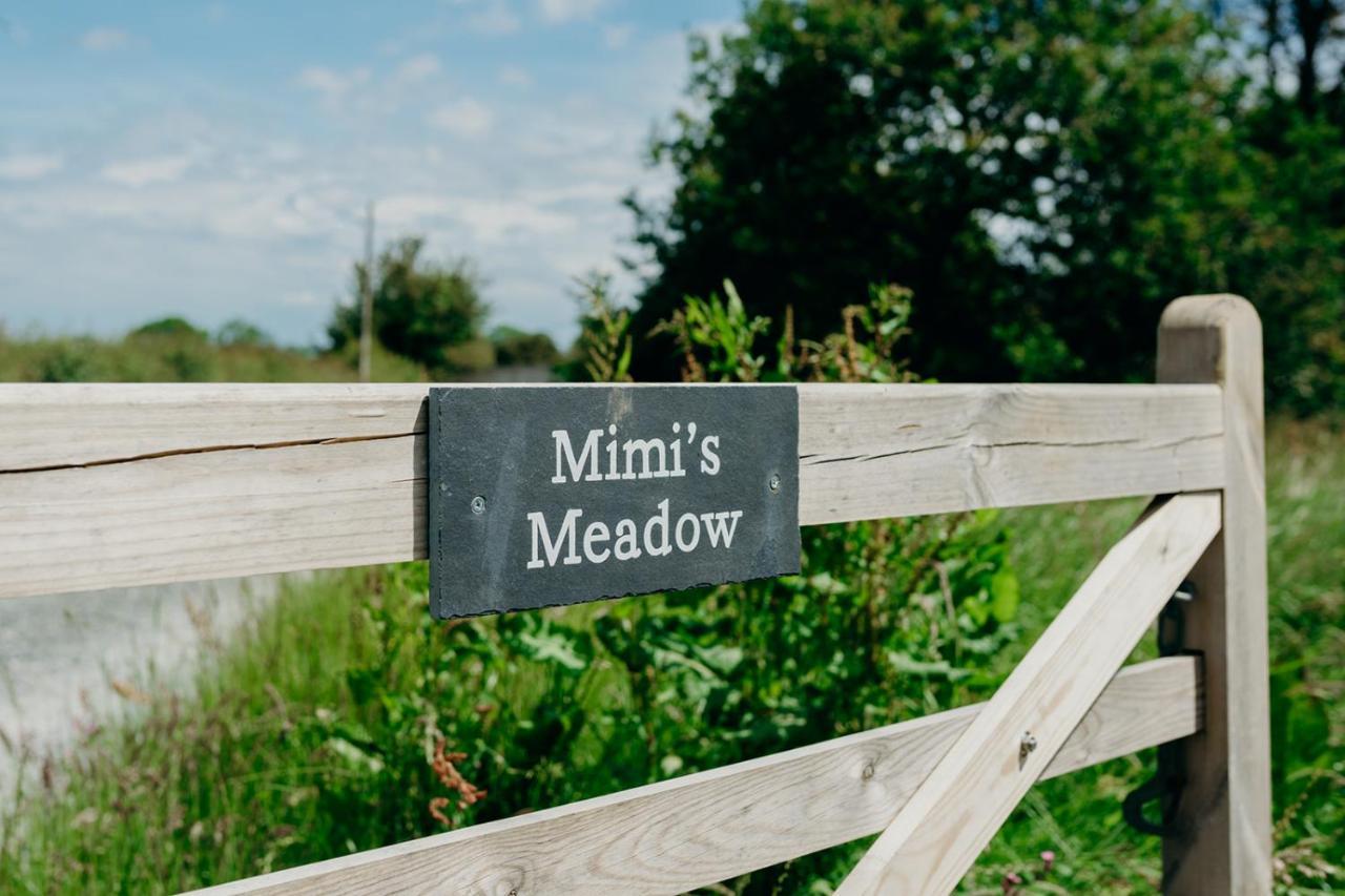 Blatchford Briar - Award Winning Private Shephards Huts With Their Own Secluded Hot Tubs Milton Abbot Exteriér fotografie