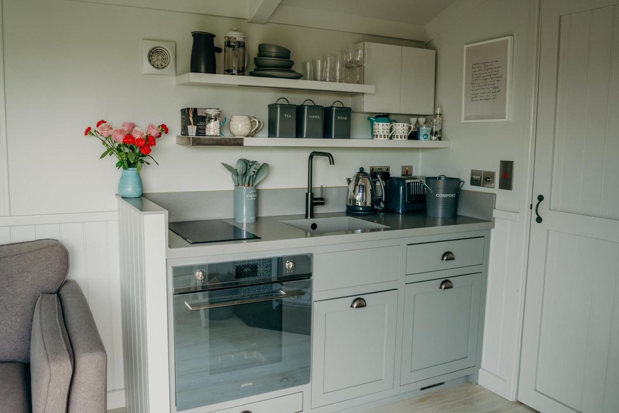 Blatchford Briar - Award Winning Private Shephards Huts With Their Own Secluded Hot Tubs Milton Abbot Exteriér fotografie